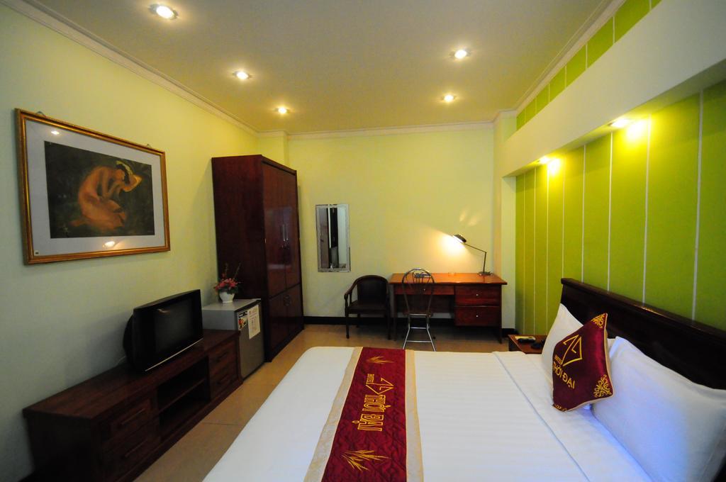 Thoi Dai Hotel Дананг Екстериор снимка