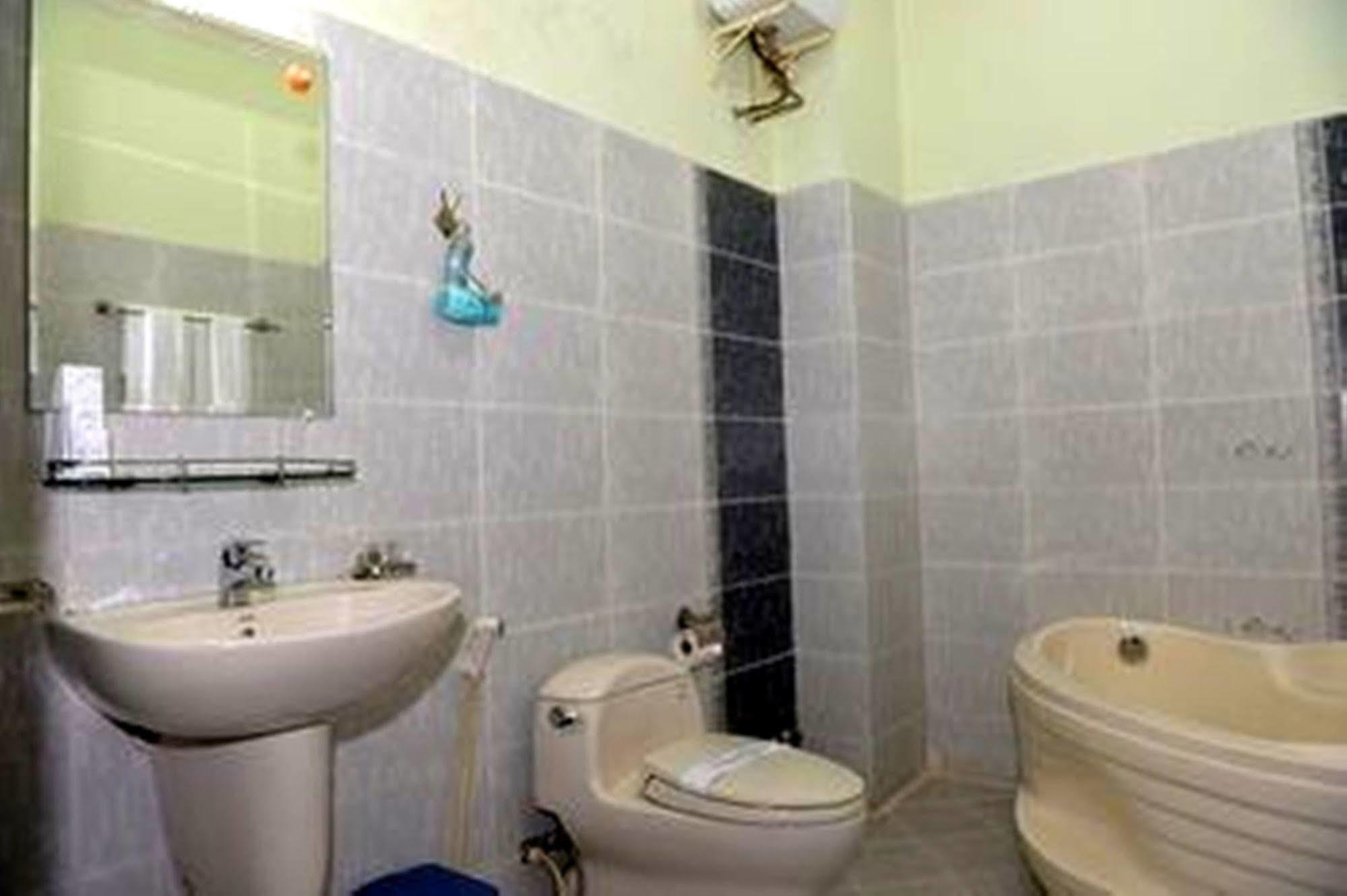Thoi Dai Hotel Дананг Екстериор снимка