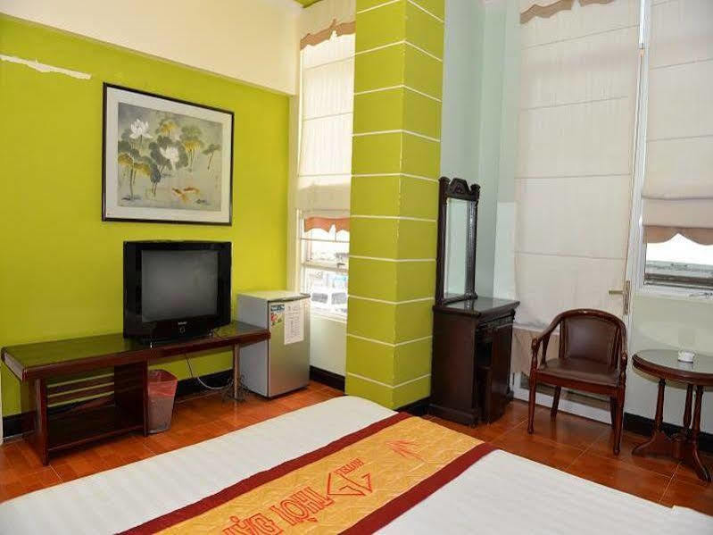 Thoi Dai Hotel Дананг Екстериор снимка